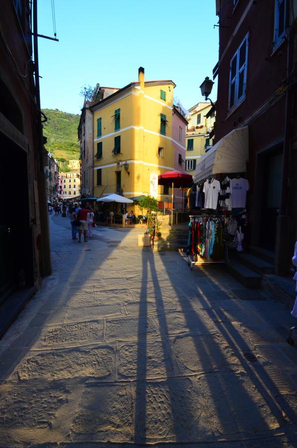 El Nin Apartment With Terrace Vernazza Exteriör bild